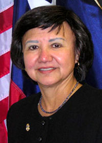   (Lupe Valdez)