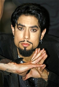   (Dave Navarro)