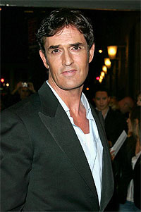   (Rupert Everett)