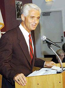   (Charlie Crist)