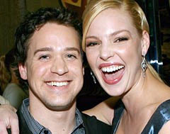 .. (T.R. Knight)     (Katherine Heigl)