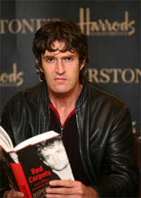   (Rupert Everett)